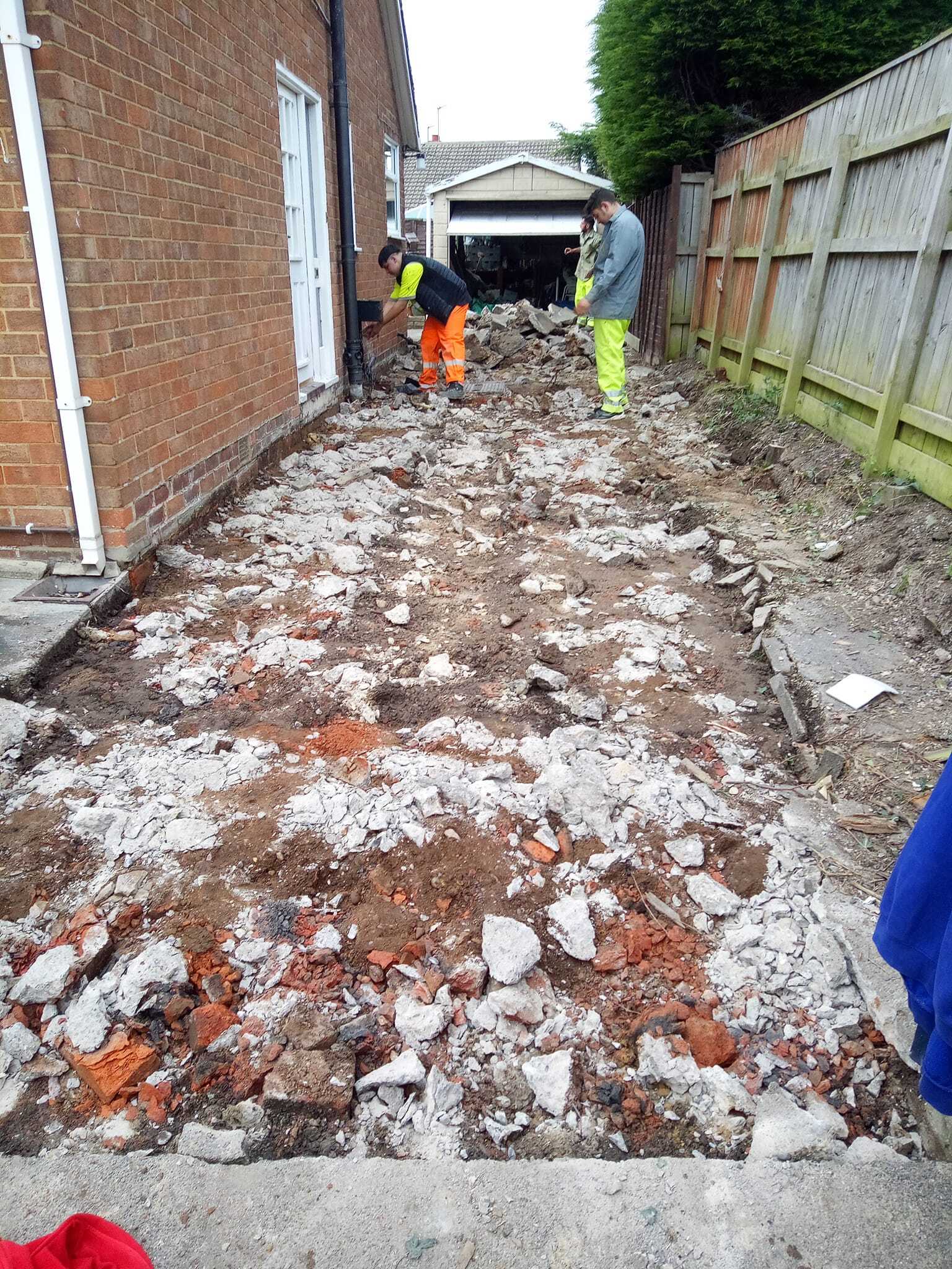 Service Drive Way Electric Gate Suppliers & Installers in Durham
